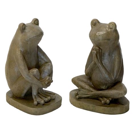 Cast in quality designer resin to be showcased in flowerbed, bath or boudoir. . Garden statues at lowes